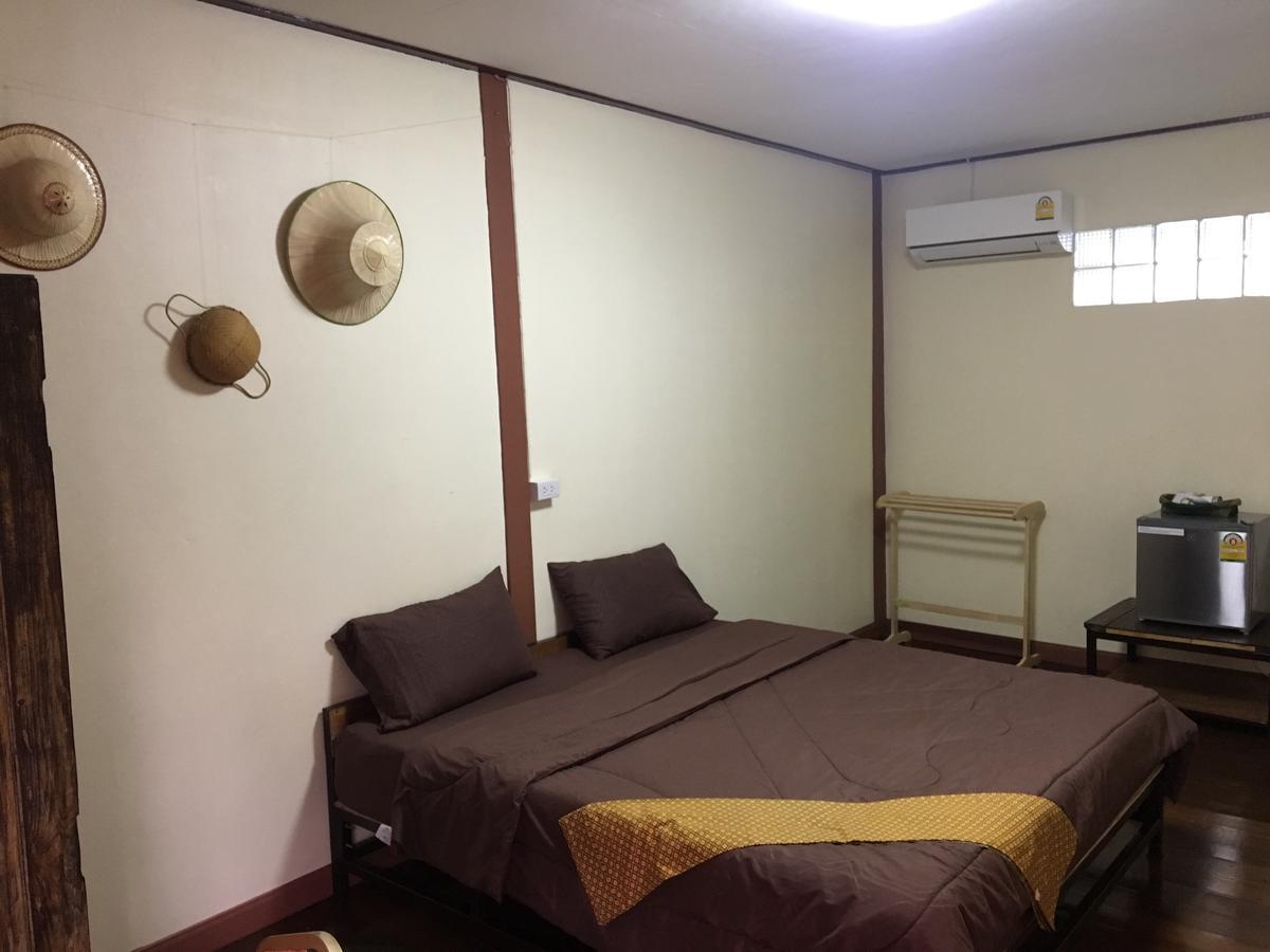 Baan Khun Ya Ayutthaya 호텔 외부 사진